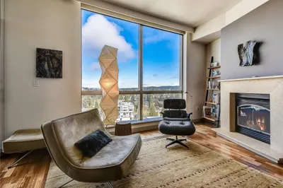 10610 NE 9th Place #2006