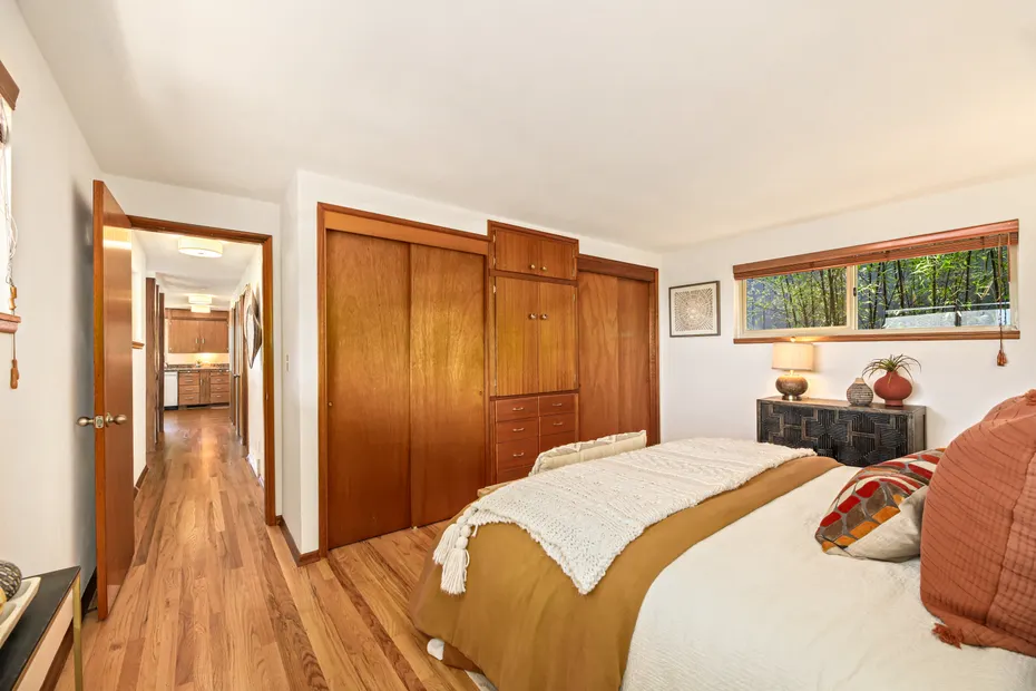 5813 SW Horton Street Photo 18
