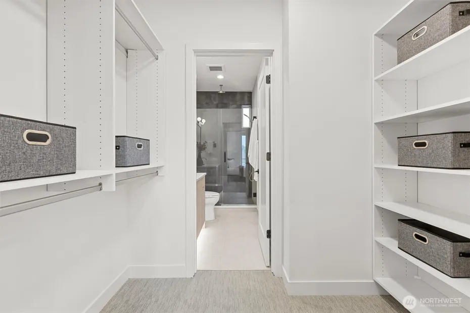222 10th Avenue E #D Photo 18
