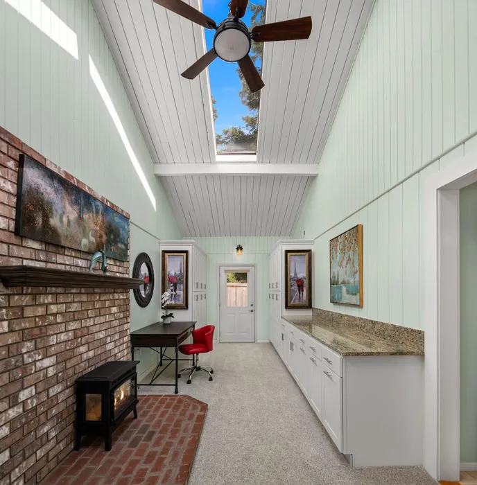 2106 Breezy Point Road Photo 17