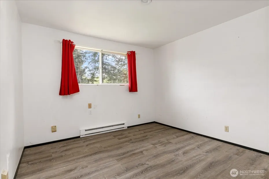2642 Olympic Drive Photo 15