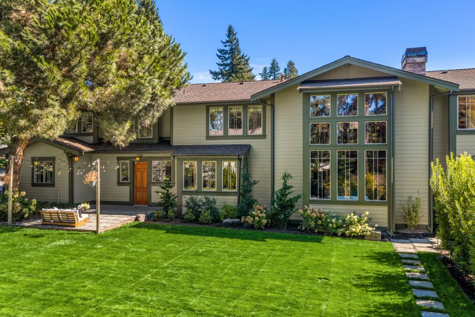 806 16th Avenue W Photo 36