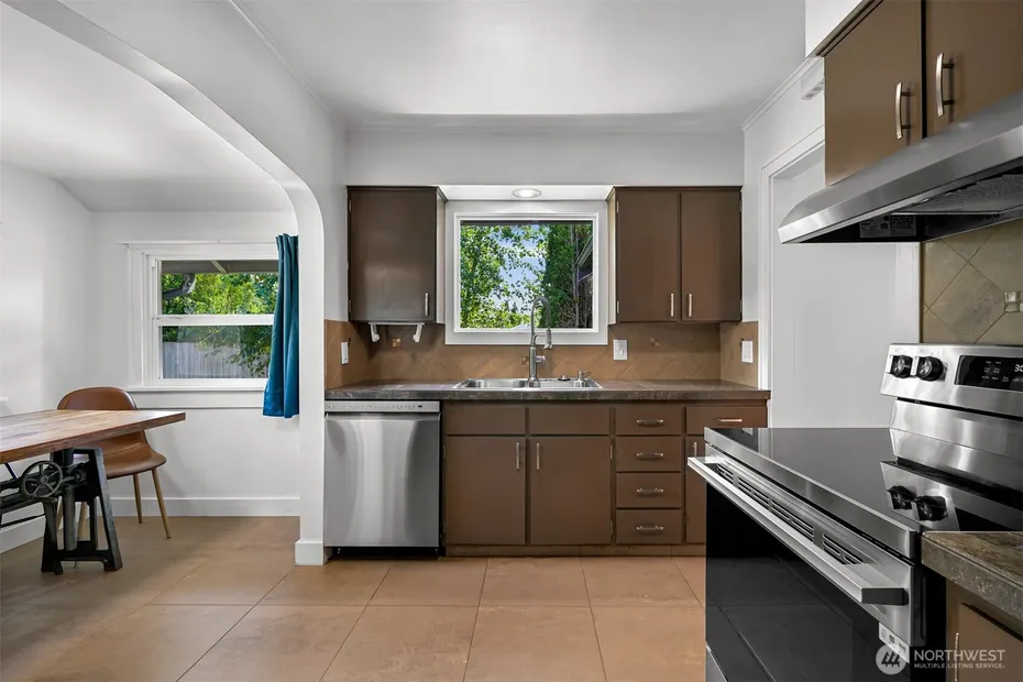3304 Bennett Drive Photo 13