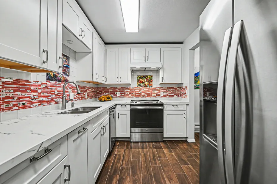 13616 NE 7th Street #E3 Photo 8