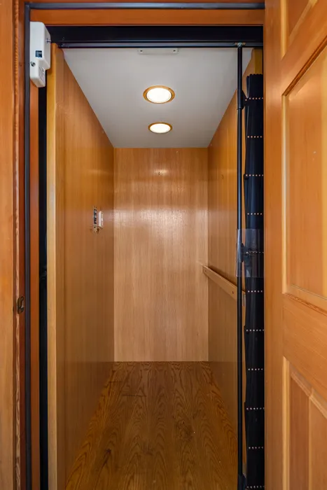 421 2nd Street W Photo 27