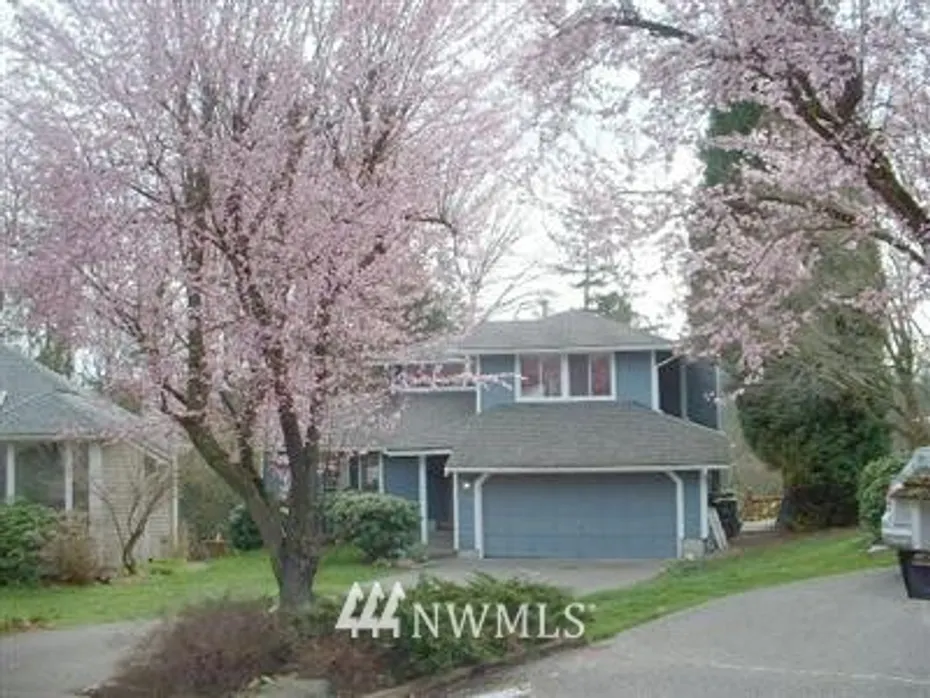 Kirkland Residential Photo 1