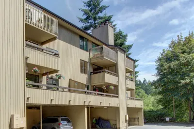 10826 NE 35th Place #225