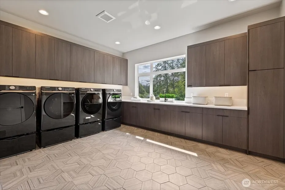 23018 30th Drive SE Photo 34