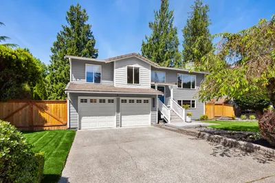 18922 SE 42nd Place