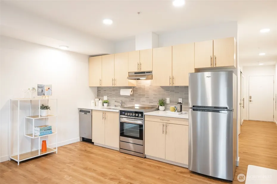 750 11th Avenue E #103 Photo 6