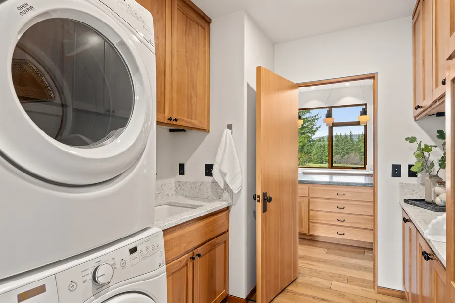 250 Leaden Queen Lane Photo 10