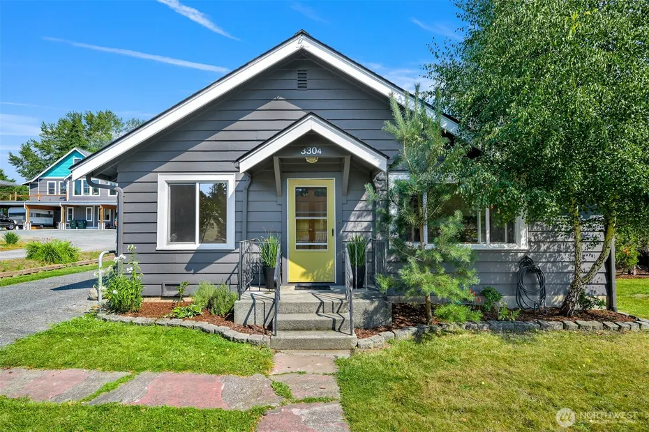 3304 Bennett Drive Photo 1