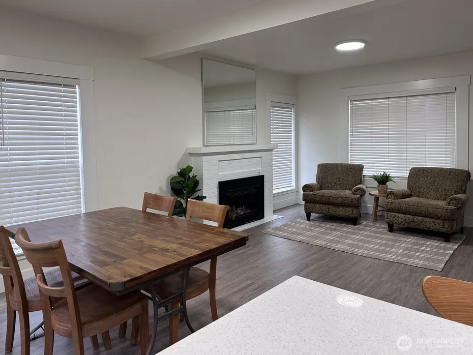2326 McDougall Avenue Photo 8