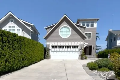 318 Shore Drive