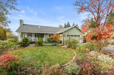19861 Mosjon Circle Ne
