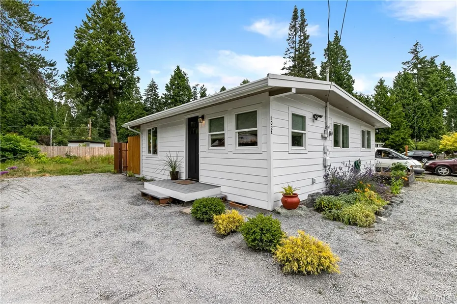 5024 Fir St. Photo 1