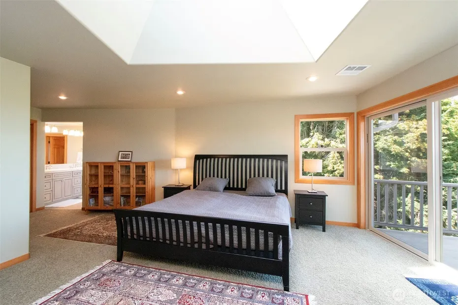 1668 Freshwater Bay Road Photo 27