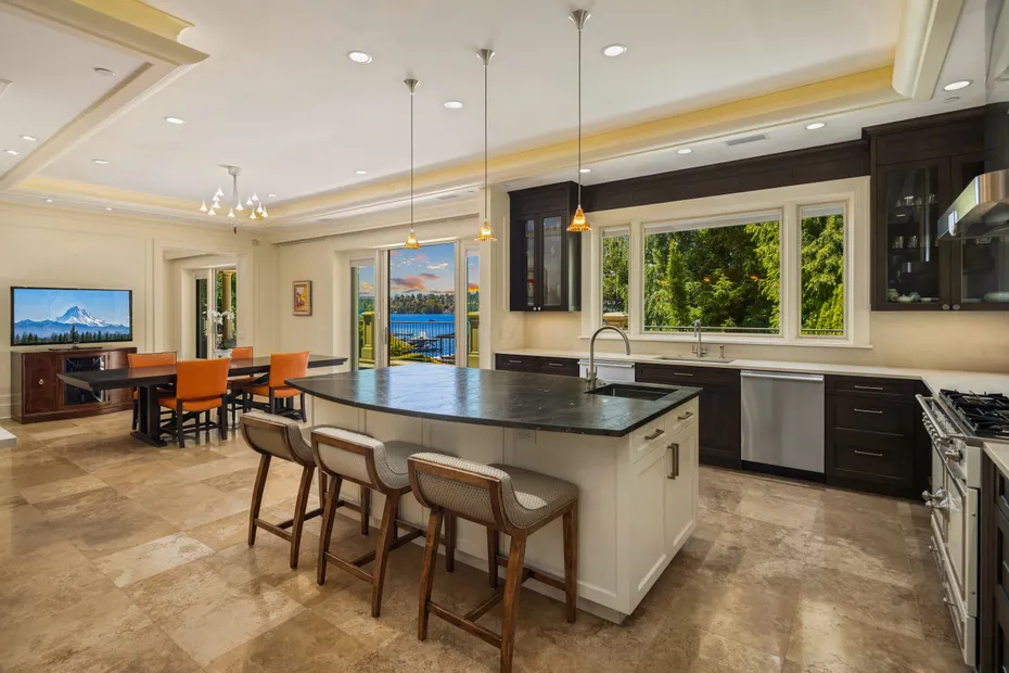 Mercer Island Residential Photo 14
