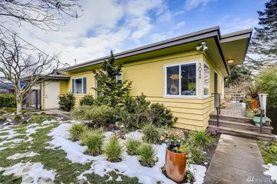 3024 25th Ave W