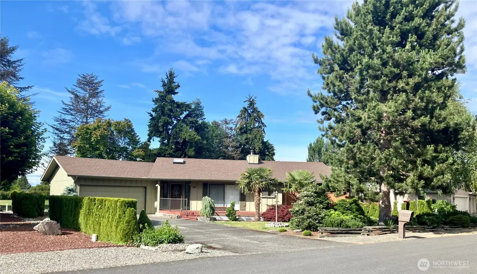 192 Hurricane Ridge Drive Photo 1