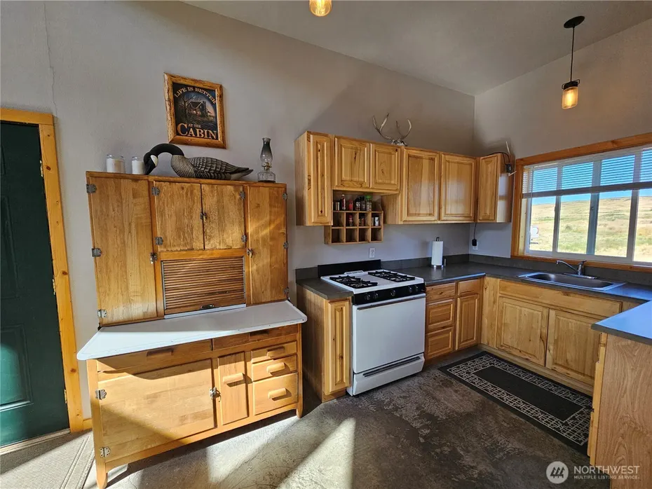 24414 Seven Springs Dairy Road E Photo 5