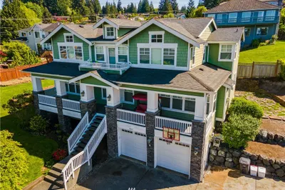 4917 Chinook Drive