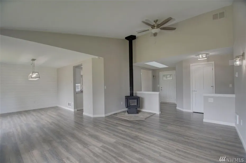 10525 Tracie Ct SW Photo 1