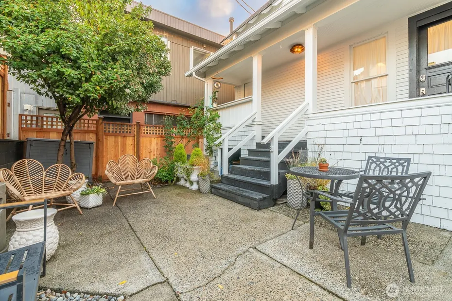 116 4th Avenue N Photo 32