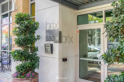 530 Broadway E #201