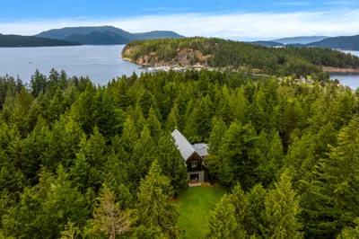 137 Forest Lane