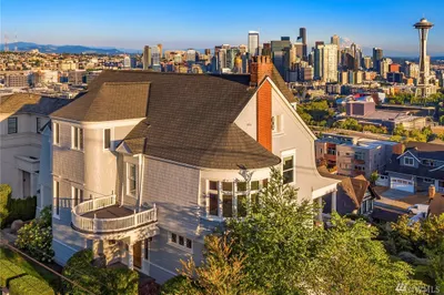 153 Highland Dr