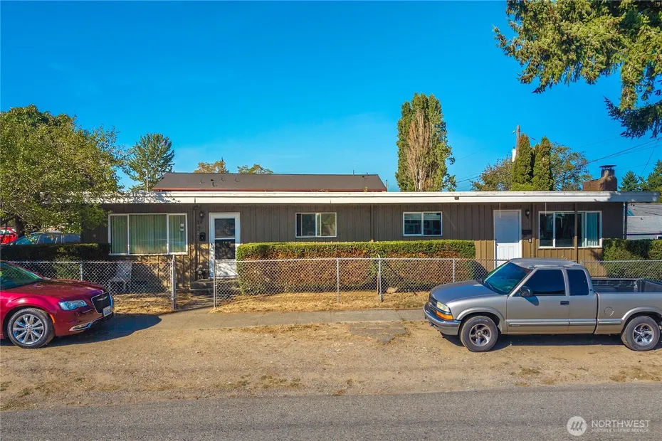 1561 S 35th Street Photo 2