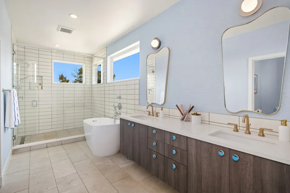 3215 39th Avenue W Photo 33