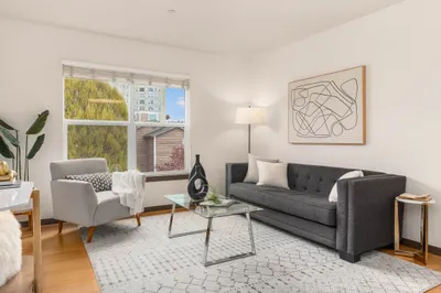 413 NE 70th Street #402