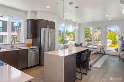 11903 NE 128th Street #302