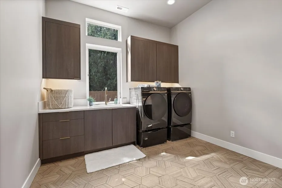 23018 30th Drive SE Photo 26