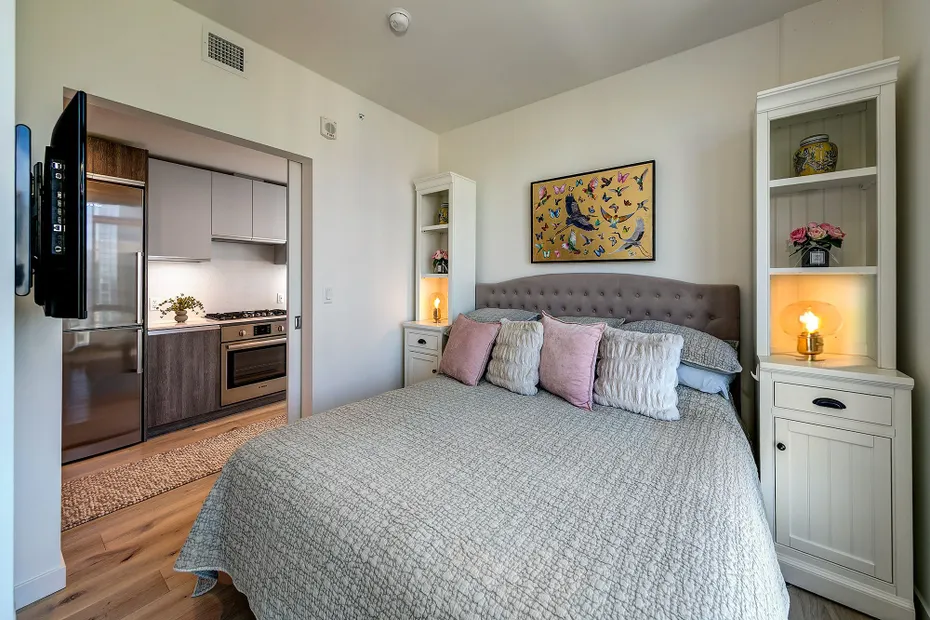 800 Columbia Street #1801 Photo 11