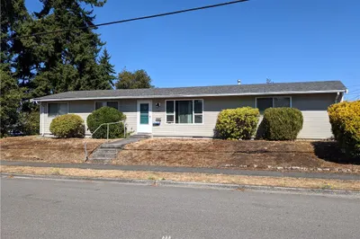 3261 S 70th Street