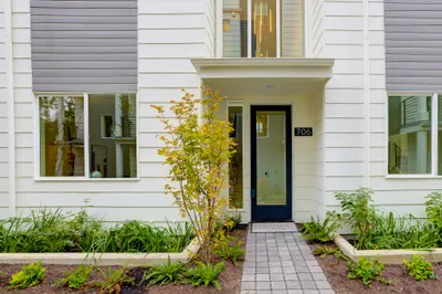 706 W Bertona Street