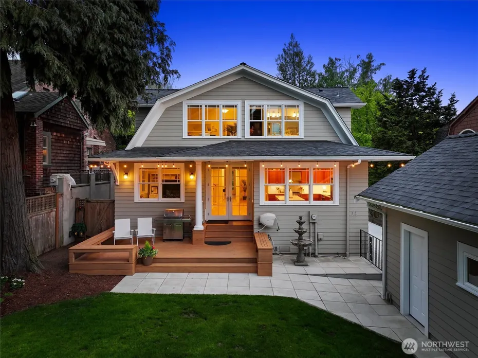 1852 E Shelby Street Photo 23