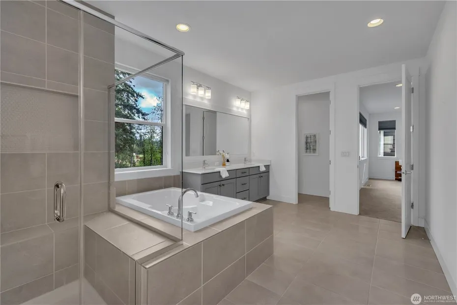 270660 Summit Park Way SE Photo 32