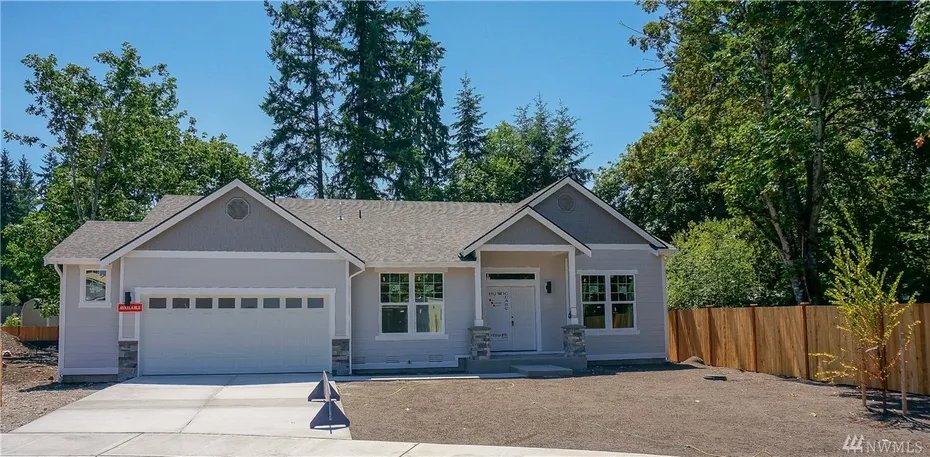 20125 61st Av Ct E Photo 1
