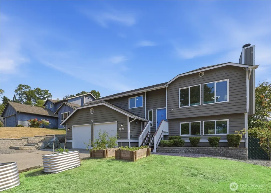 1228 223rd Street SW Photo 35