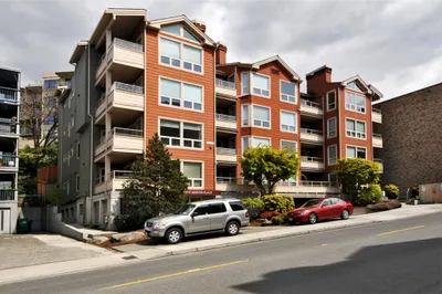 522 W Mercer Place #404