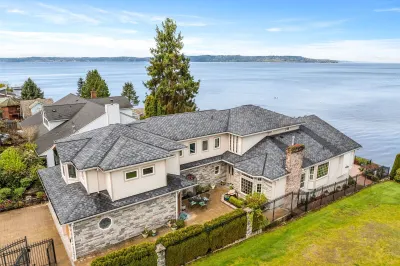 220 SW 292nd Street