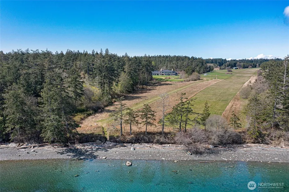 735 Rosler Road Photo 40