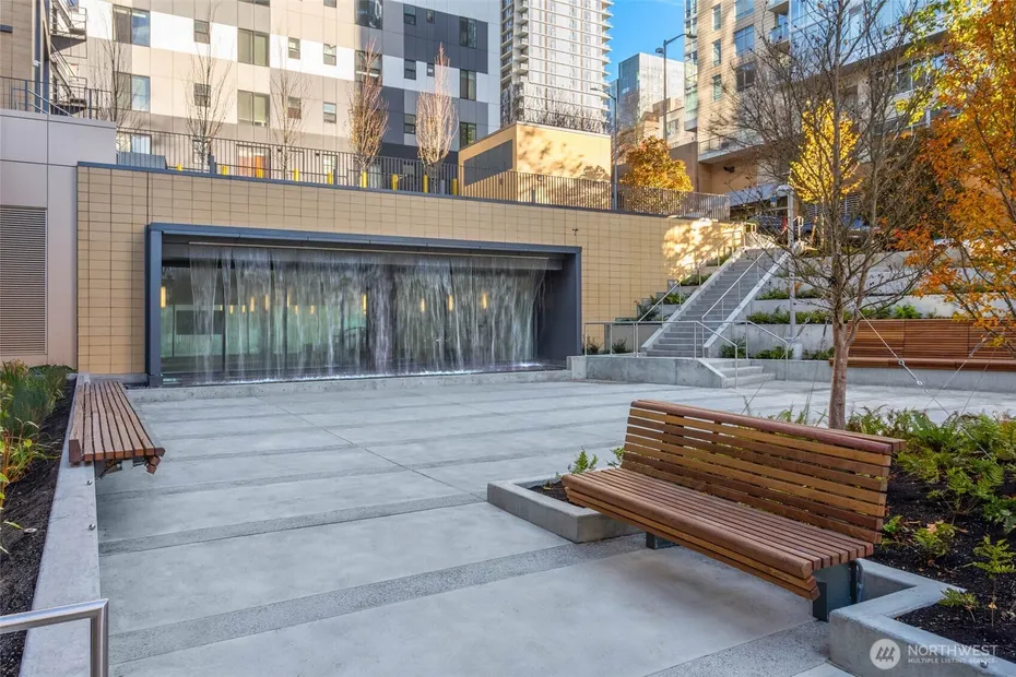 800 Columbia Street #3605 Photo 33