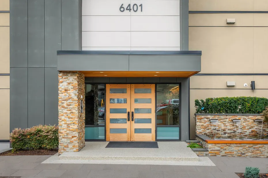 6401 Lake Washington Boulevard NE #307 Photo 23
