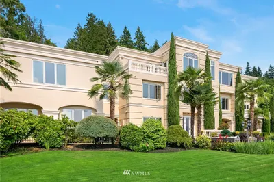 3867 E Lake Sammamish Parkway Ne