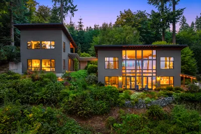 11121 NE Brownell Lane